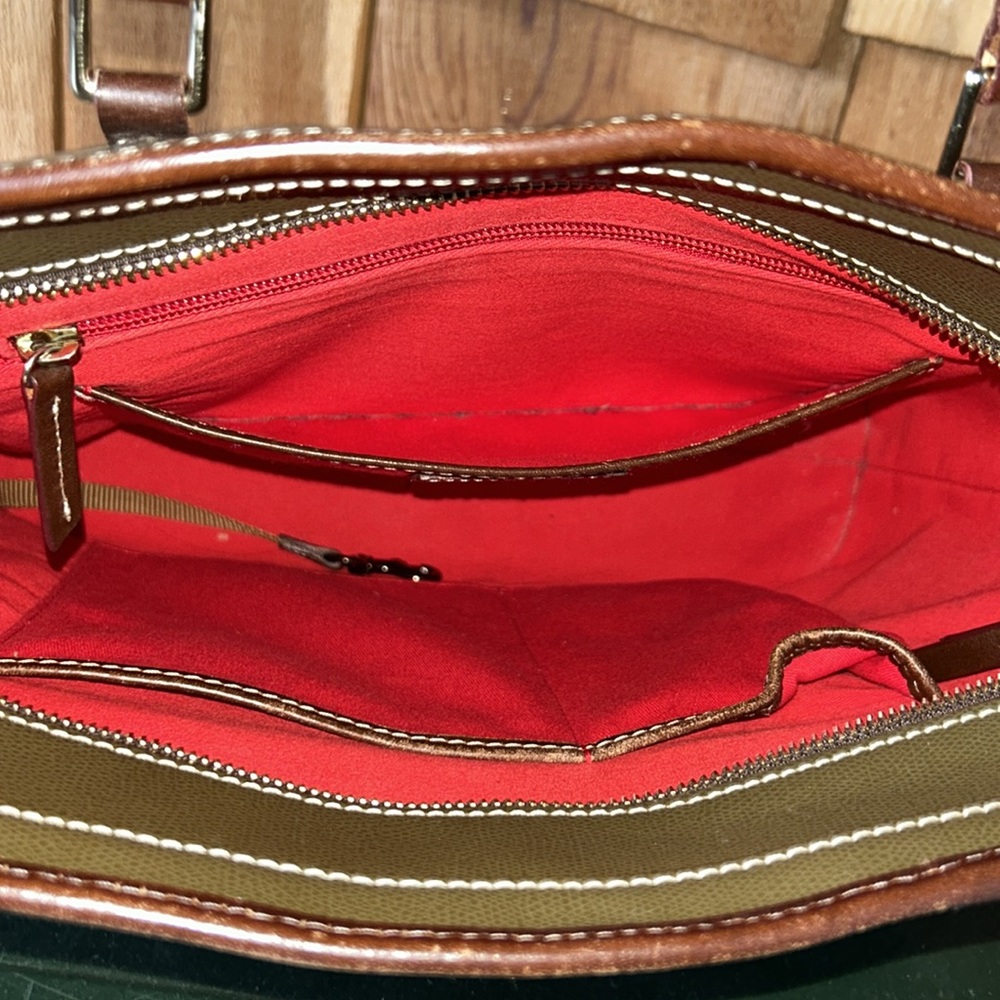 Dooney & Bourke Claremont Cynthia Tote,Olive/Chocolate MSRP $298 Large Handbag - Picture 4 of 11